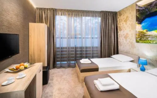 Central Point Boutique Hotel