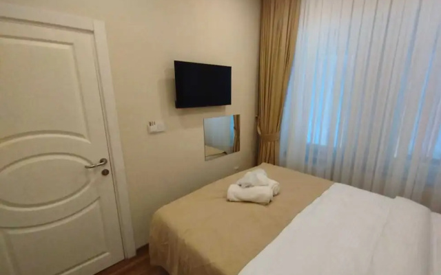 Taksim Nacre 360 Suit