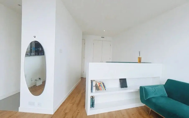 1 Bed City Studio Sleeps 3 - Wifi, Views