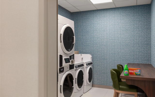 Homewood Suites By Hilton Wichita Airport