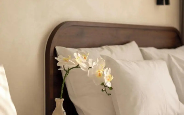 Hato Saigon Boutique Hotel & Rooftop