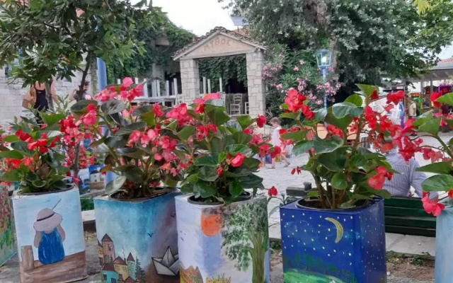 VILLA-DANOS