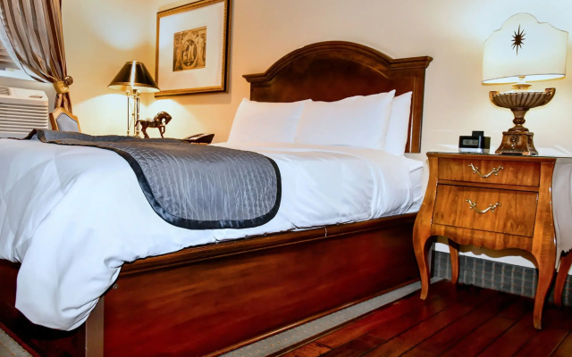 Brand Plaza Hotel