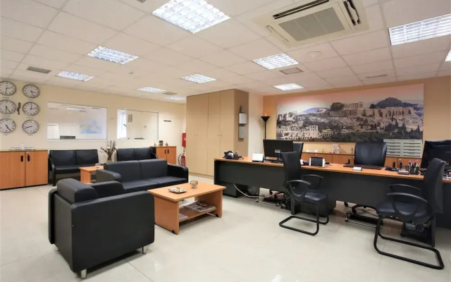 GK Airport Suites - Free Shuttle by GK Hospitality Group