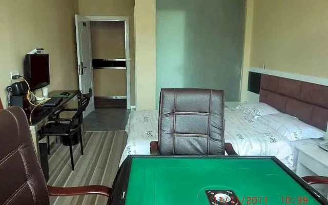 Xianning 2010 Youth Hotel