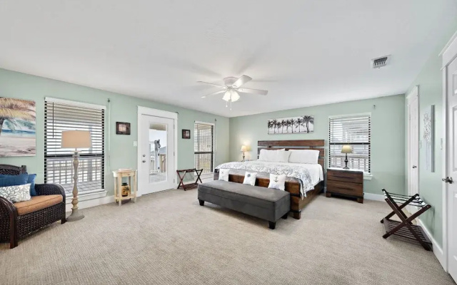 Bay Vista by Ryson Vacation Rentals
