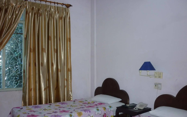 Thang Long Hotel