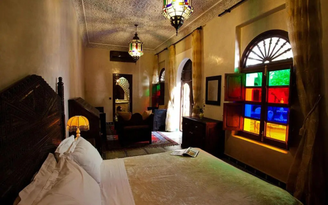 Riad Tidar by Phoenix