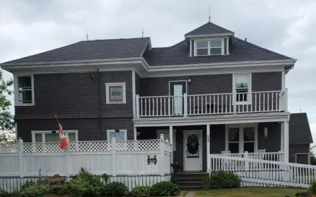 The Home Place Inn