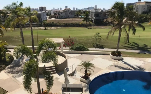 Condos SB
