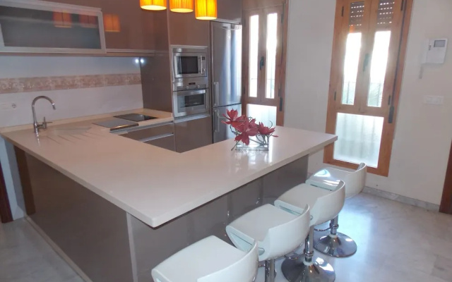 Apartamento Alfonso XII by JITKey