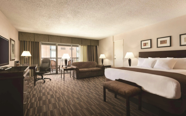 Radisson Hotel Louisville North