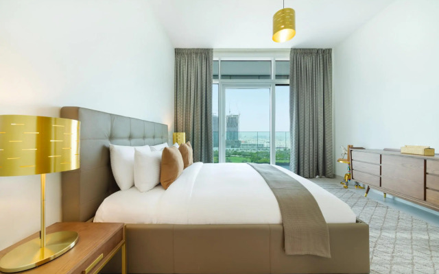 Superb 1BR apartment overlooking Zabeel Park and Dubai Frame