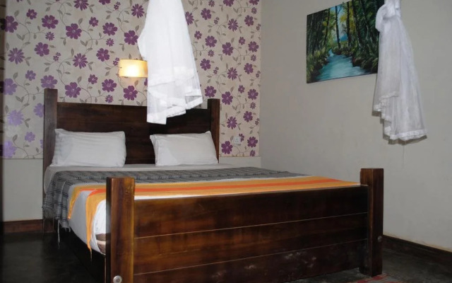 Yoho Rathmal Hotel