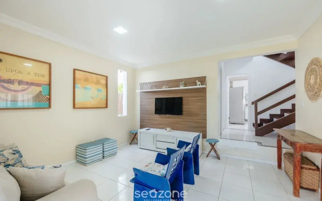 Spacious House w/ Pool in Guarajuba Cag0003