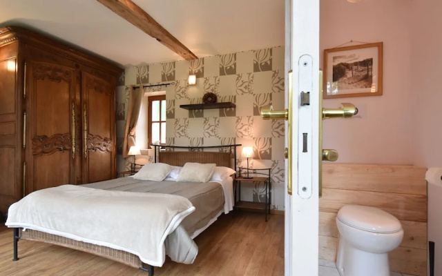 Luxury Home in Magny-en-bessin With Garden, Beach at 4km