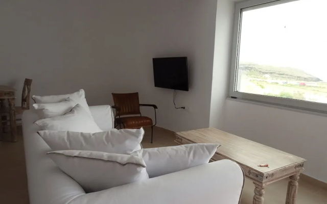 Amara House