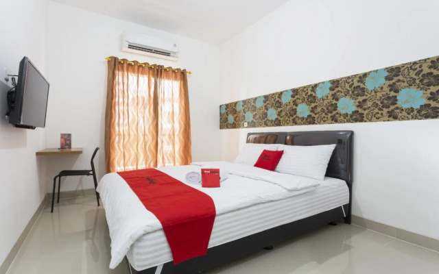 AH1 Guesthouse by RedDoorz
