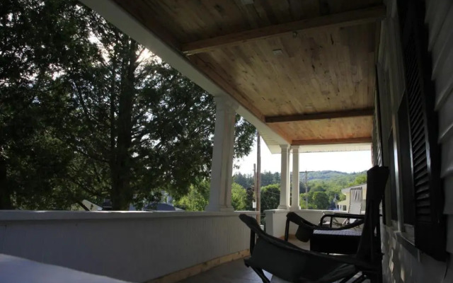 Charming Home Near Ski Areas