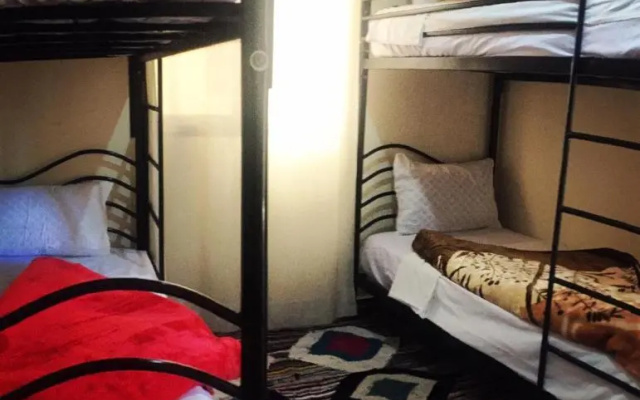 Afgo Hostel (Adults Only)