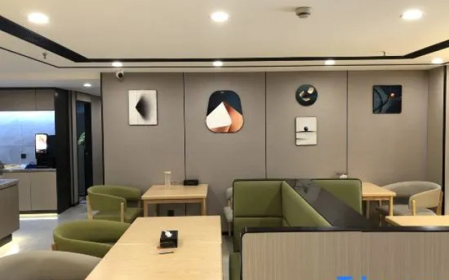 Jingying Hotel