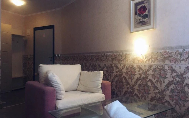 Royal Family Hotel