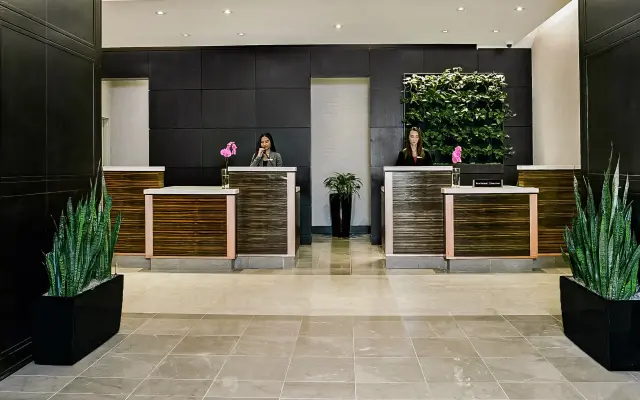 Crowne Plaza Toronto North York Hotel