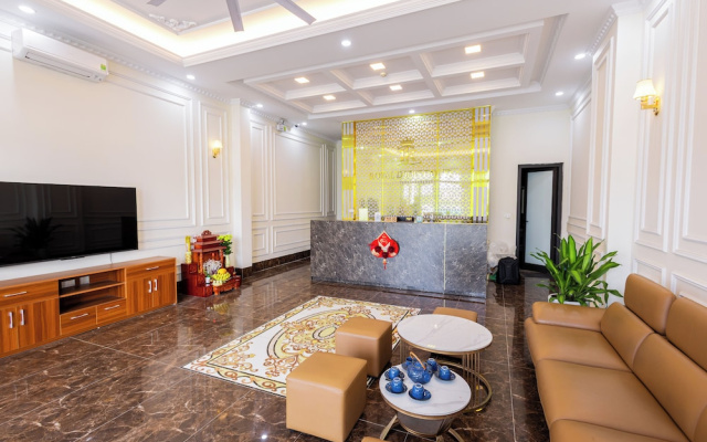 Royal Louis Hotel
