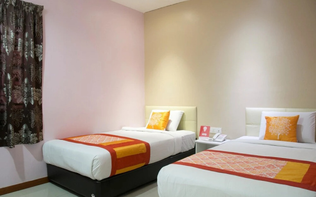OYO 143 Swan Cottage Hotel