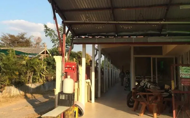 Lathai Hotel
