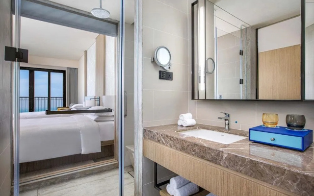 Four Points by Sheraton Wuchuan Loong Bay