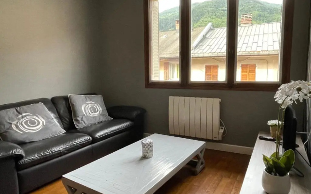APPARTEMENT TOUT CONFORT à St Michel de Maurienne