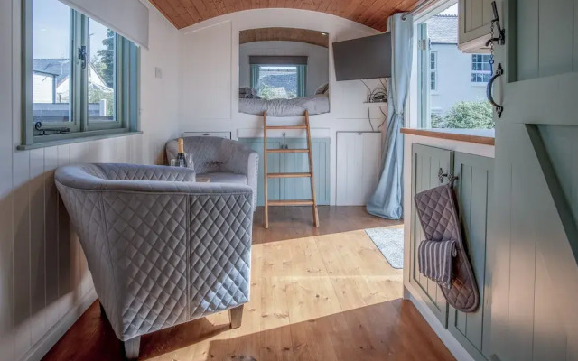 Willow - 1 Bedroom - Amroth