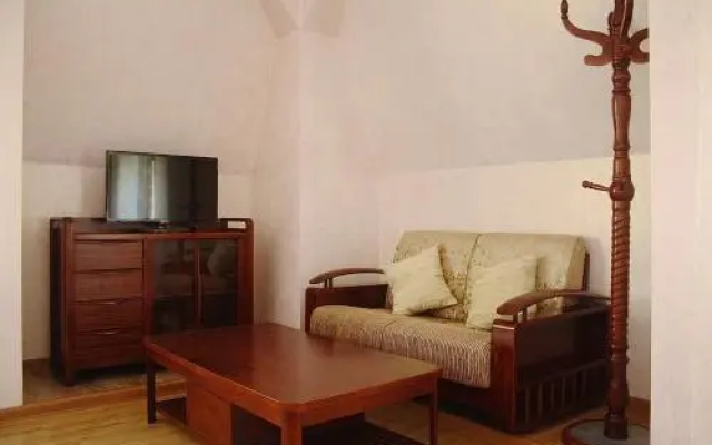 Little Shangri-La