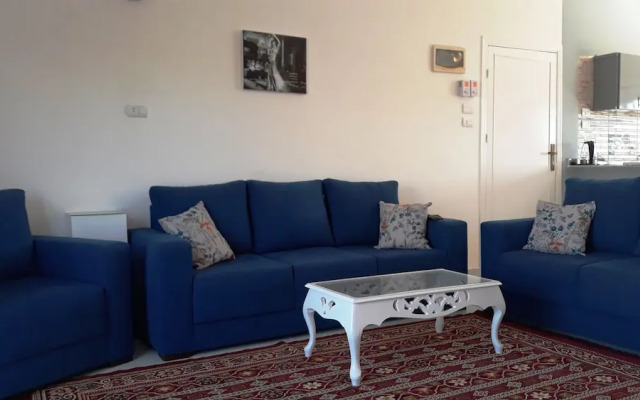 Luxury Senmut Apartments