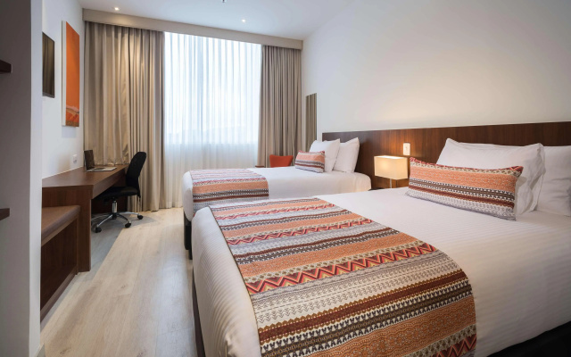 Best Western Plus Santa Marta Hotel