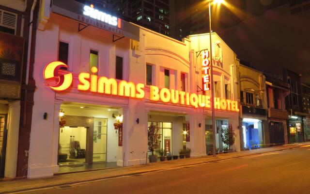 Simms Boutique Hotel Bukit Bintang вид на фасад