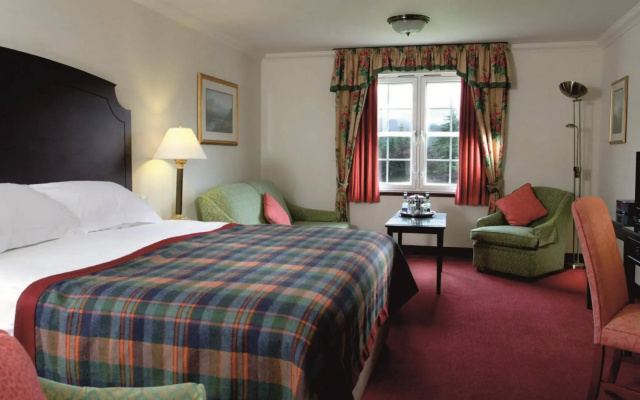 Macdonald Forest Hills Resort