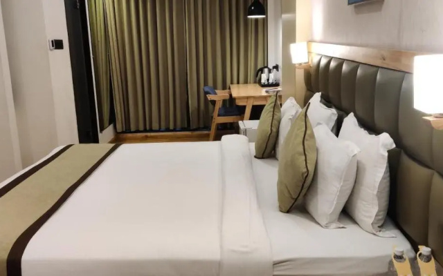 The M Hotel Raipur
