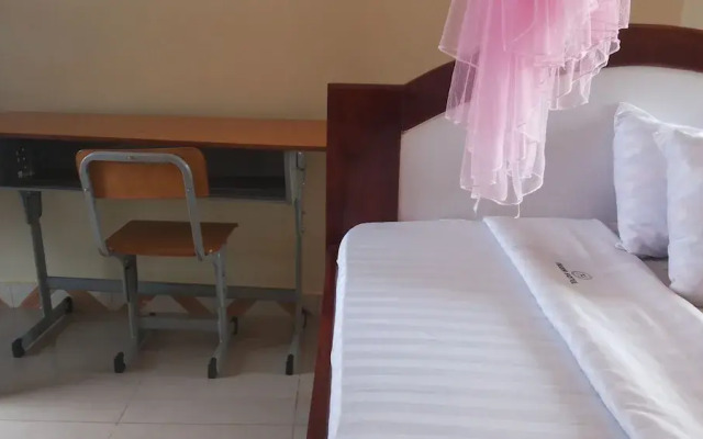 Lira Tasha Hotel