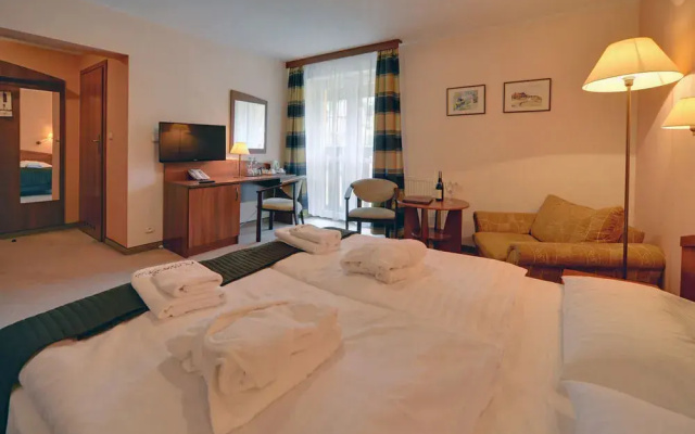 Hotel Nowa Ski