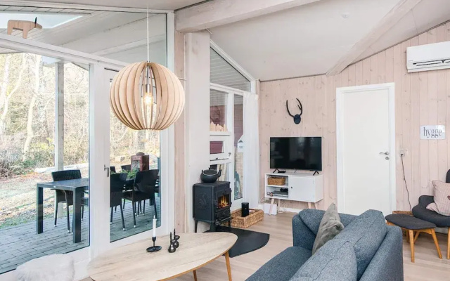 8 Person Holiday Home in Borkop