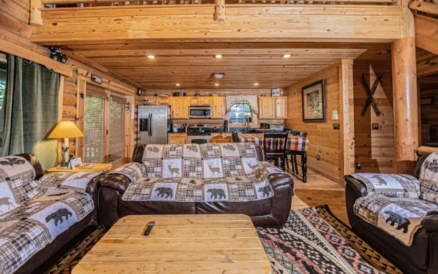 Grin Inn Bear It Holiday Home