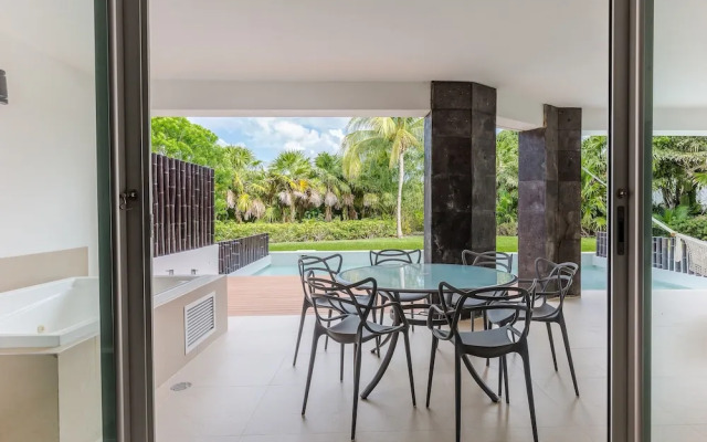 Casa SueÃ±o 2 Bedroom Condo by RedAwning
