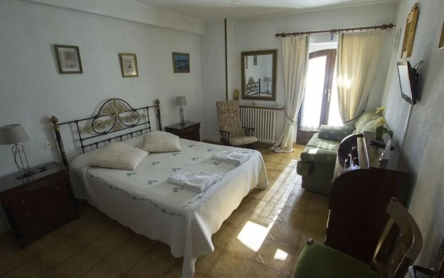 Hostal Meson Casa De Guzman