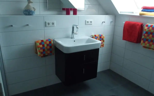 Lutje Sandbank Modern Retreat