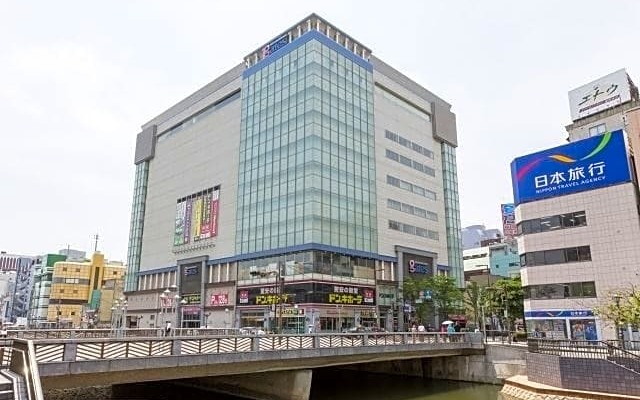 Отель First Cabin Hakata Япония, Фукуока - отзывы, цены и фото номеров - забронировать отель First Cabin Hakata онлайн вид на фасад