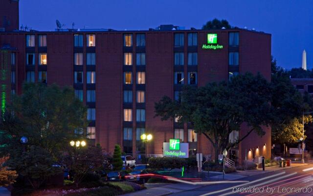 Отель Holiday Inn Washington Georgetown Hotel США, Вашингтон - отзывы, цены и фото номеров - забронировать отель Holiday Inn Washington Georgetown Hotel онлайн вид на фасад