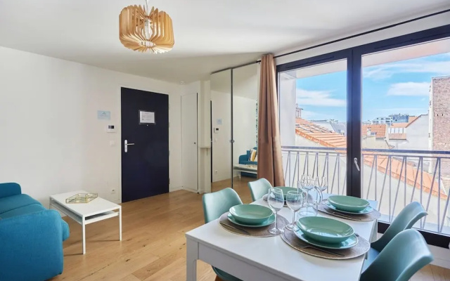 Modern Apartment Boulogne Facing "les Passages"