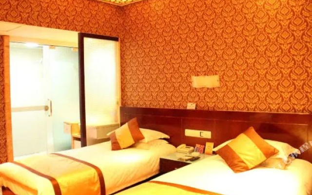 Jinding Hotel